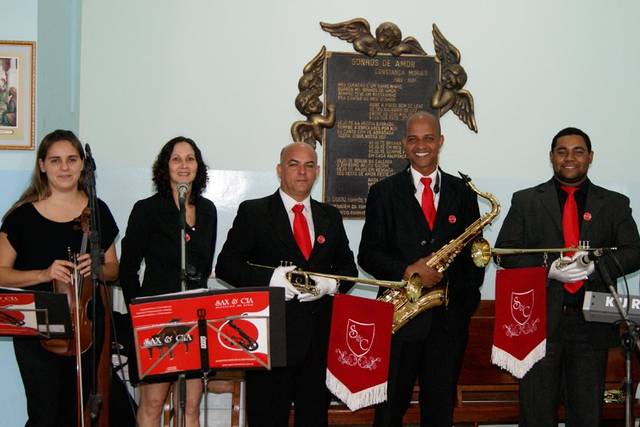 Sax & Cia Músicos ao vivo