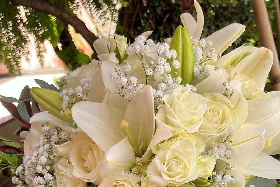 Rosas e lírios