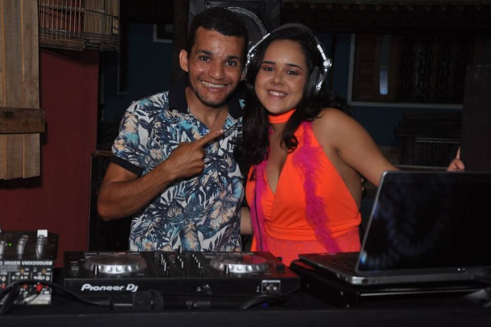 DJ Alek Animação