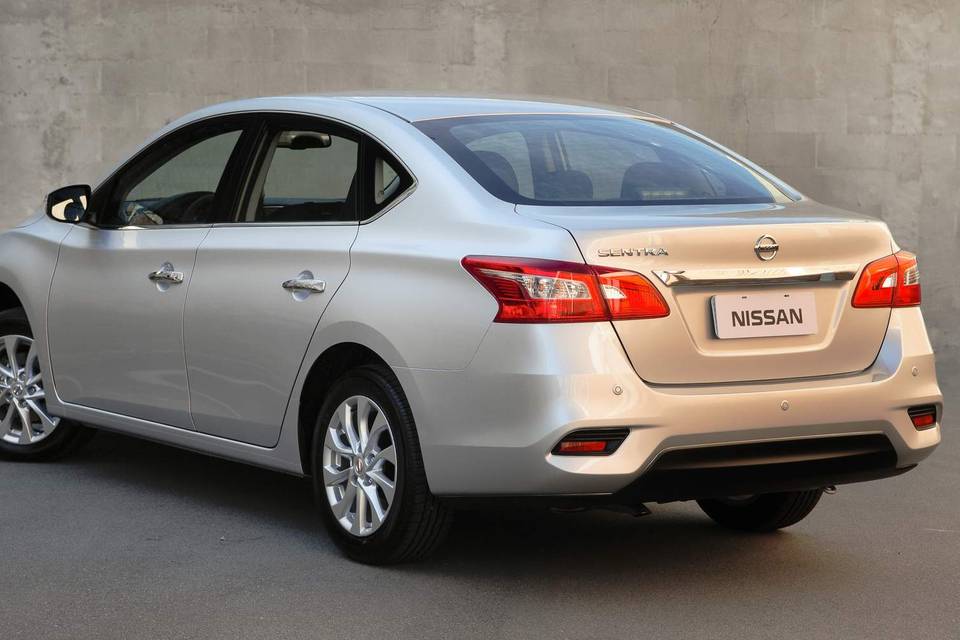 Nissan sentra