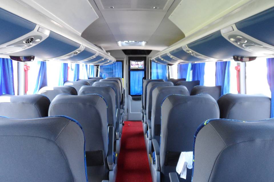 Micro-ônibus executivo 26 pax