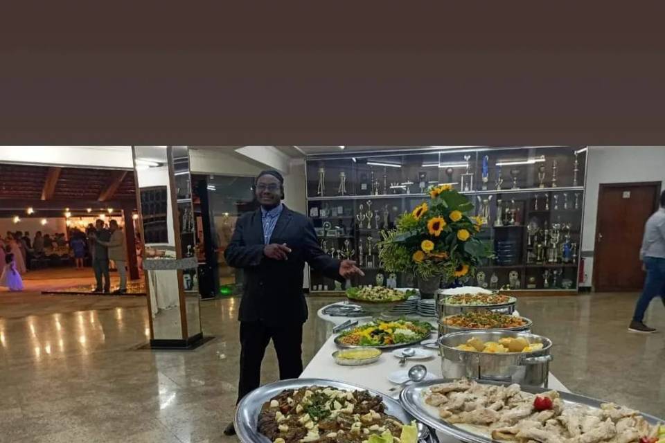O chefe aposentado o buffet