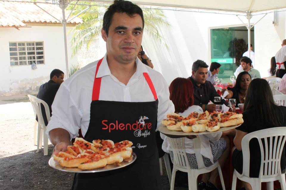 Bários tipos de saladas