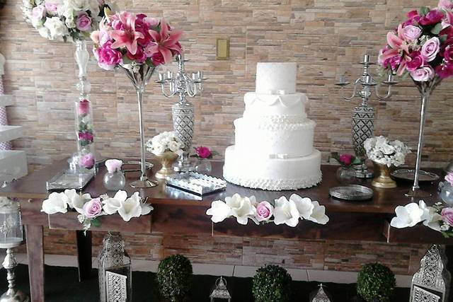 Dellas Buffet & Decorações