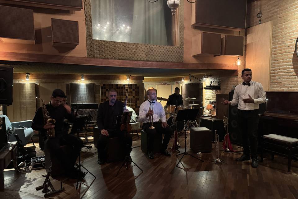 Banda ensaio