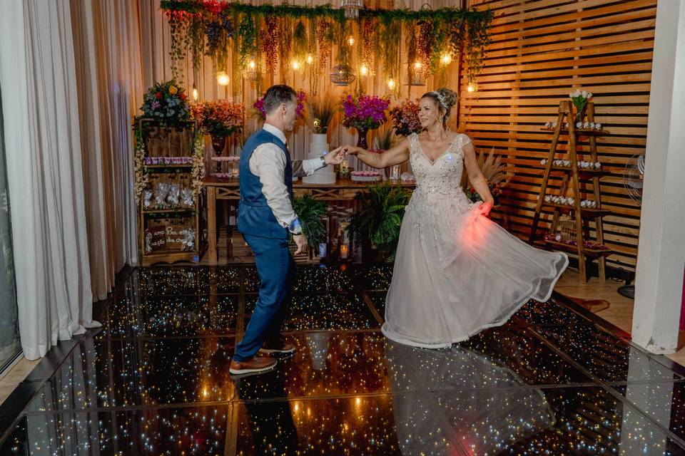 Dança dos Noivos