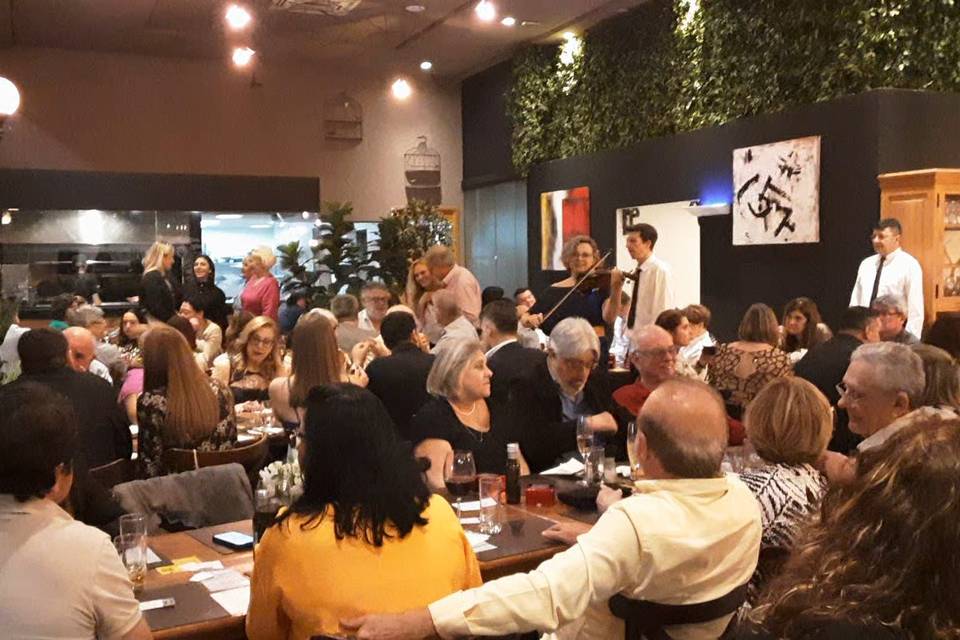 Música em restaurante, eventos