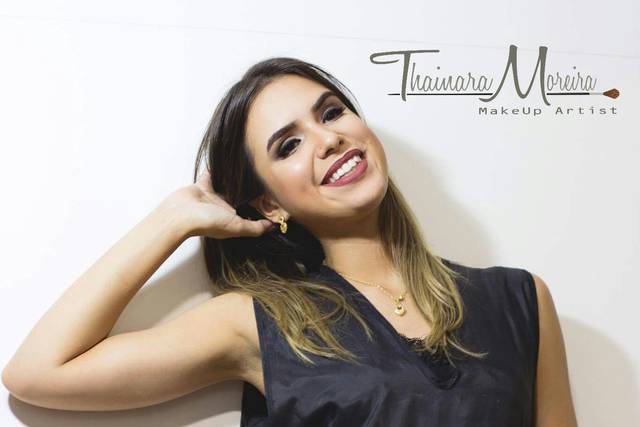 Thainara Moreira Makeup Artist
