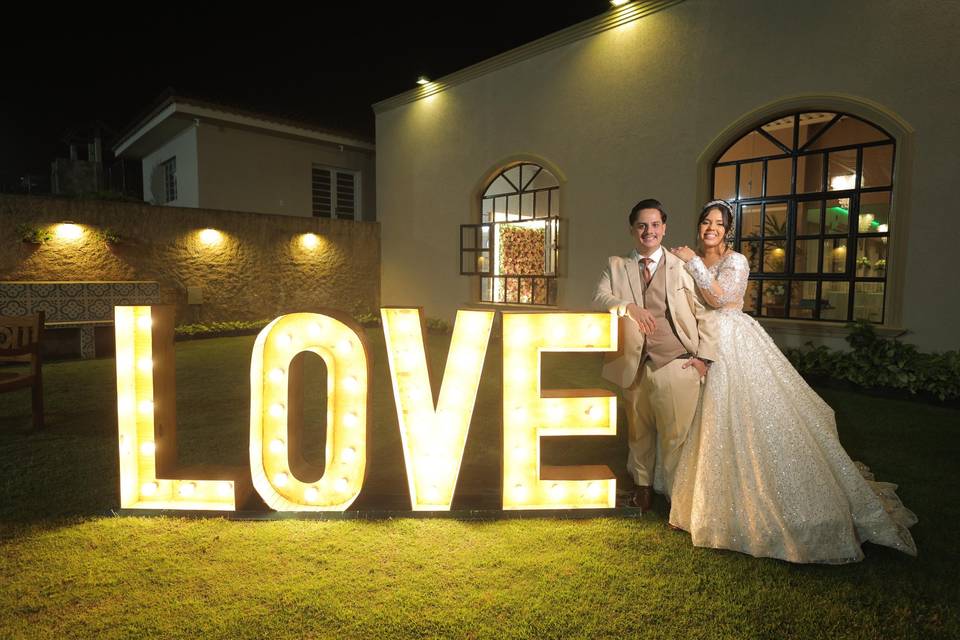 Casal no LOVE