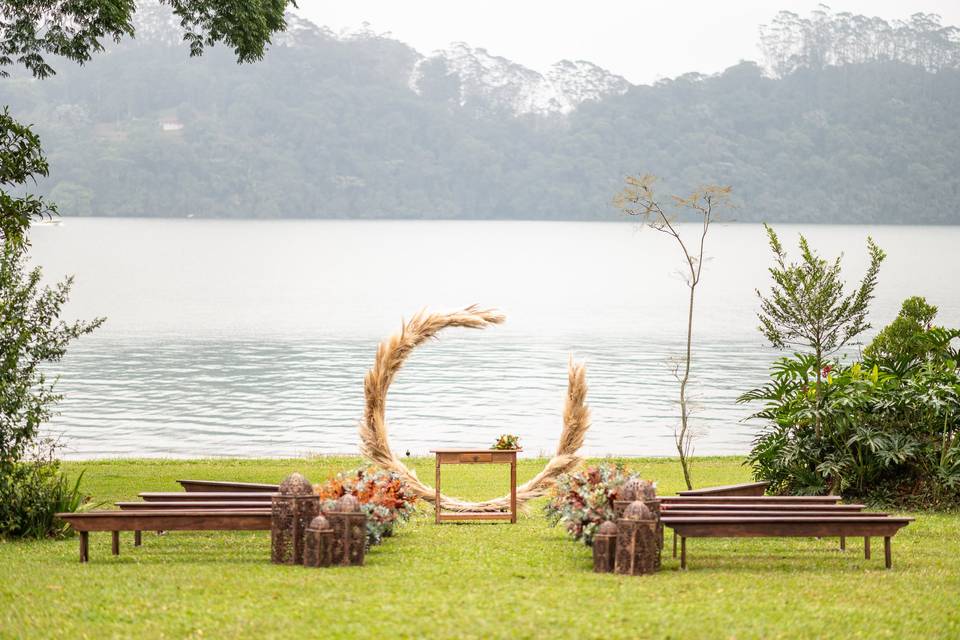 CASAMENTO AO AR LIVRE