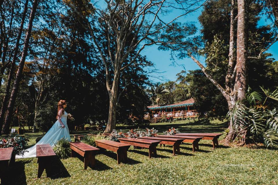 CASAMENTO AO AR LIVRE