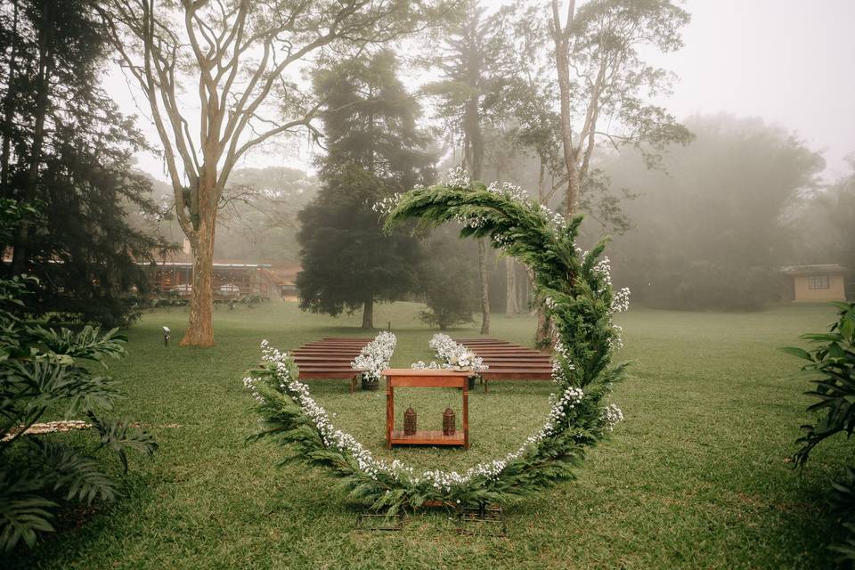 CASAMENTO AO AR LIVRE
