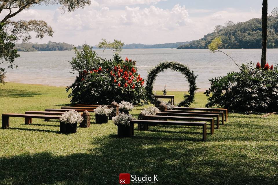 CASAMENTO AO AR LIVRE