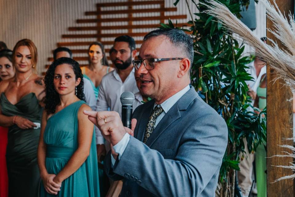 Jose Claudio - Celebrante