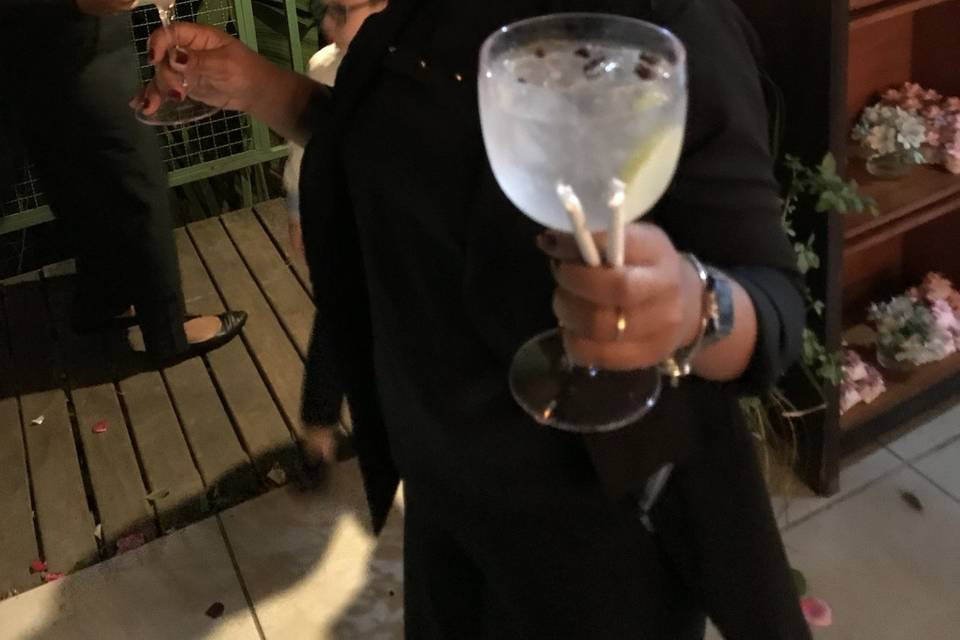 Cuidando dos noivos
