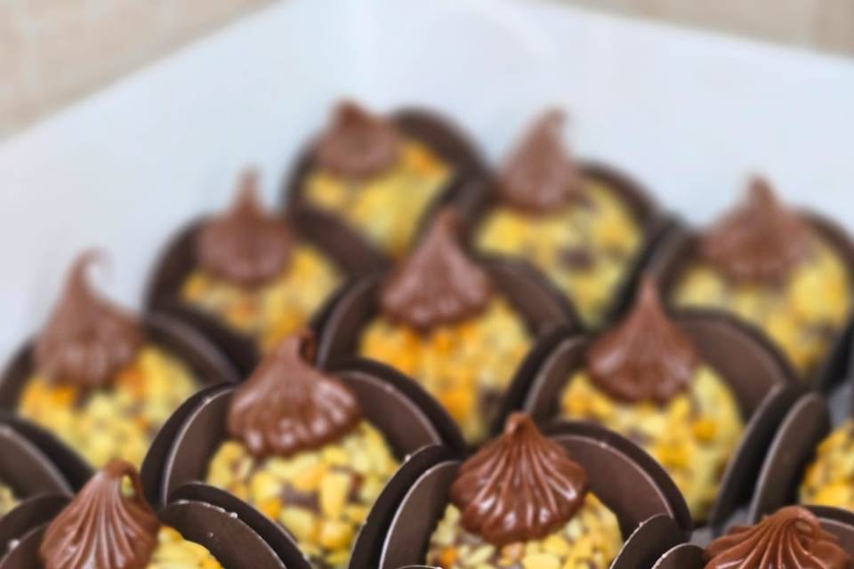 Brigadeiro crocante com nutell