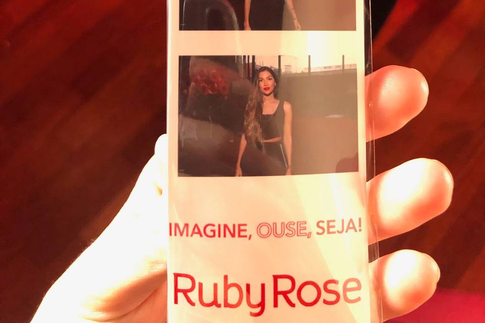 Buffet Europa - Ruby Rose