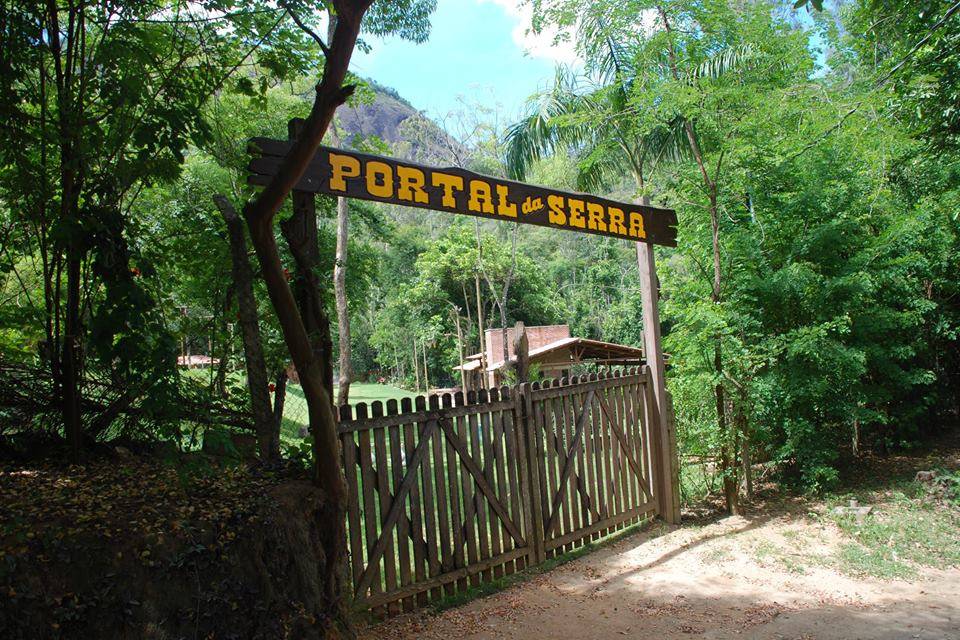 Entrada do Portal da Serra