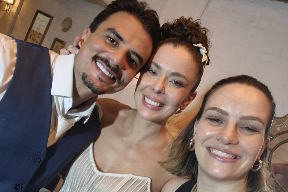 Foto com os noivos
