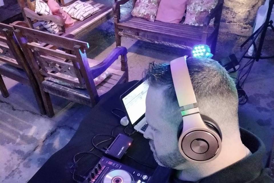 DJ Angelo