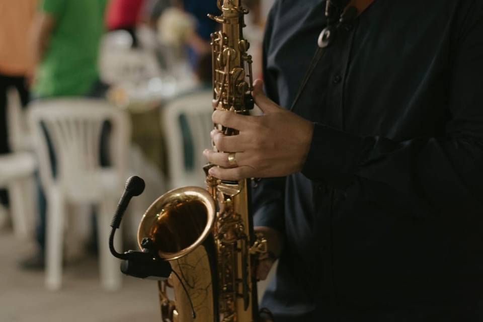 Saxlive