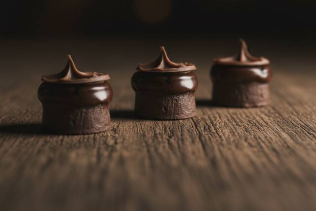 Chocolate com caramelo de café
