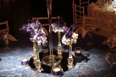 Violetas na mesa