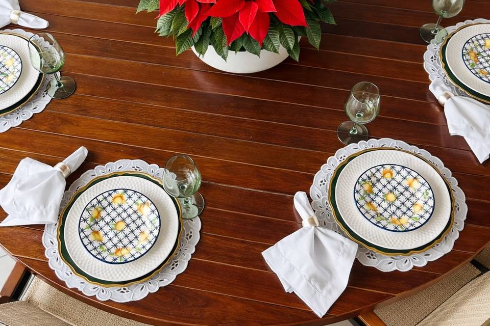 Maaná a Mesa Decor