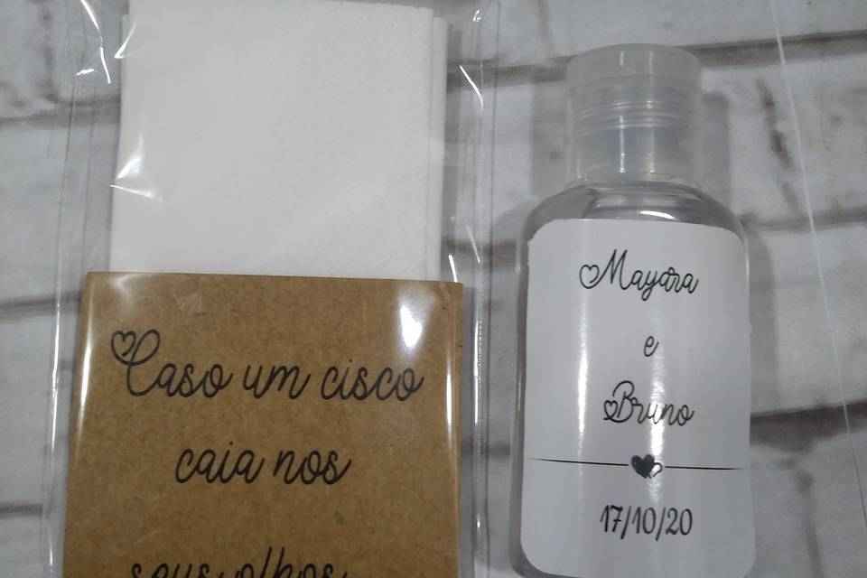 Kit lenço de Alegria + Álcool