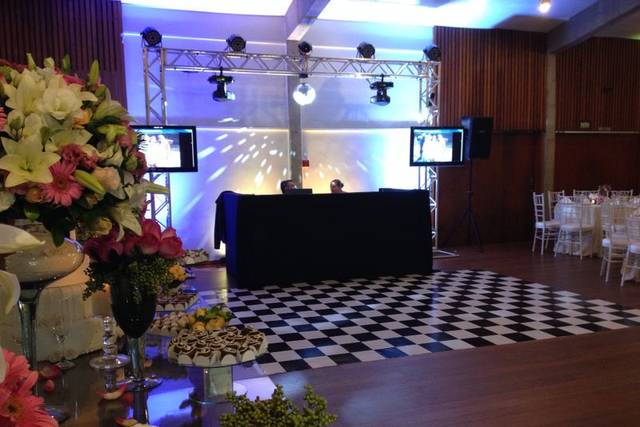 Dj e Iluminação – Synapse Eventos