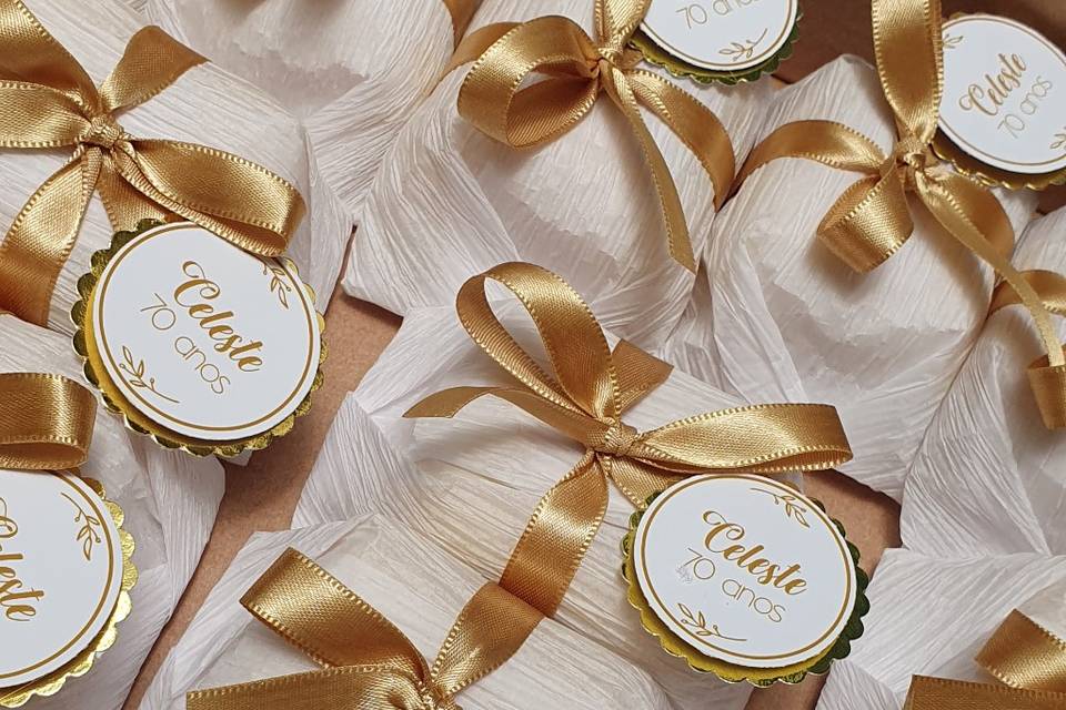 Cor dourado velhor