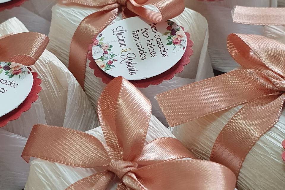 Bem casados com tag personaliz