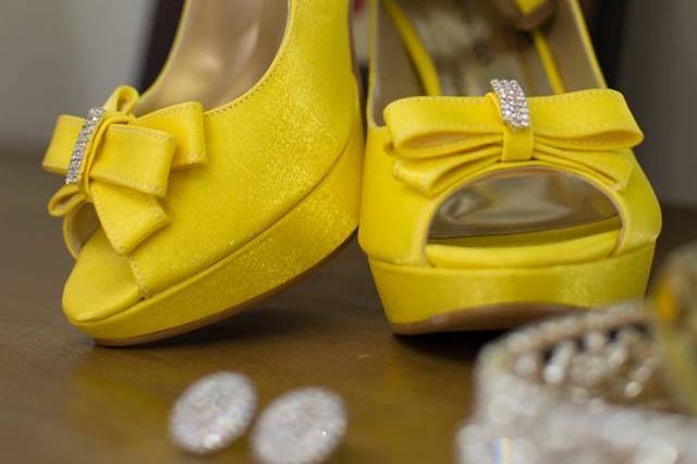 Peep toe amarelo