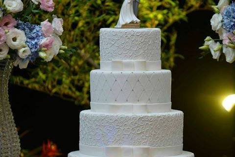 Sonho Doce Cake Design