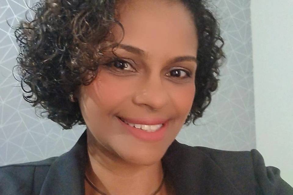 Recepcionar e servir.