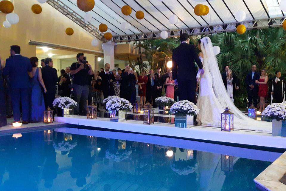 E essa saída triunfal?