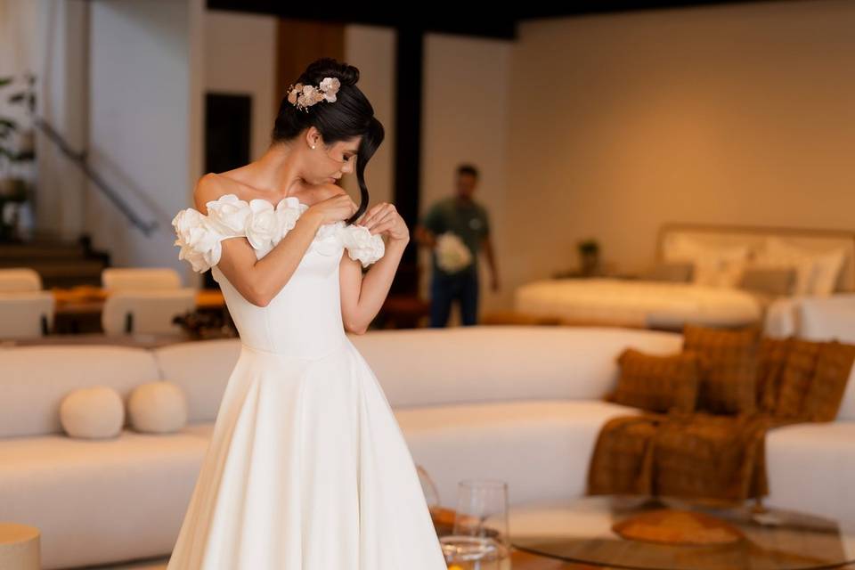Vestido de noiva minimalista