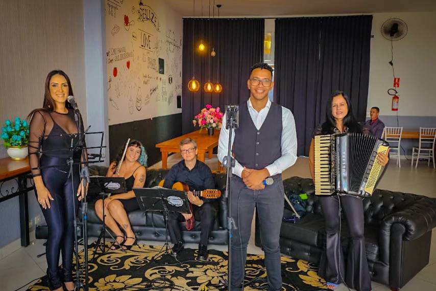 Formação com cantores