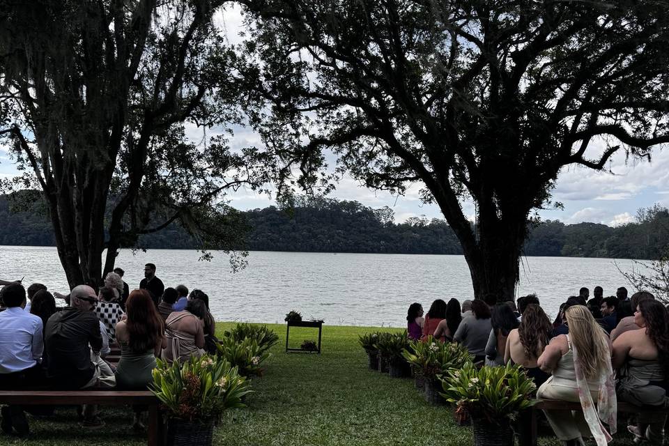 Ar livre e fechados