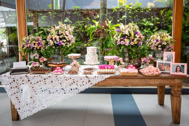 Decoração de mesa de bolo