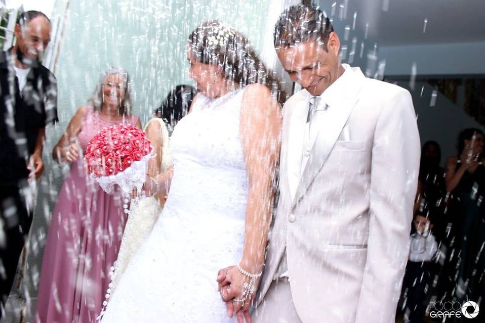 Casamento - Chuva de Rosto