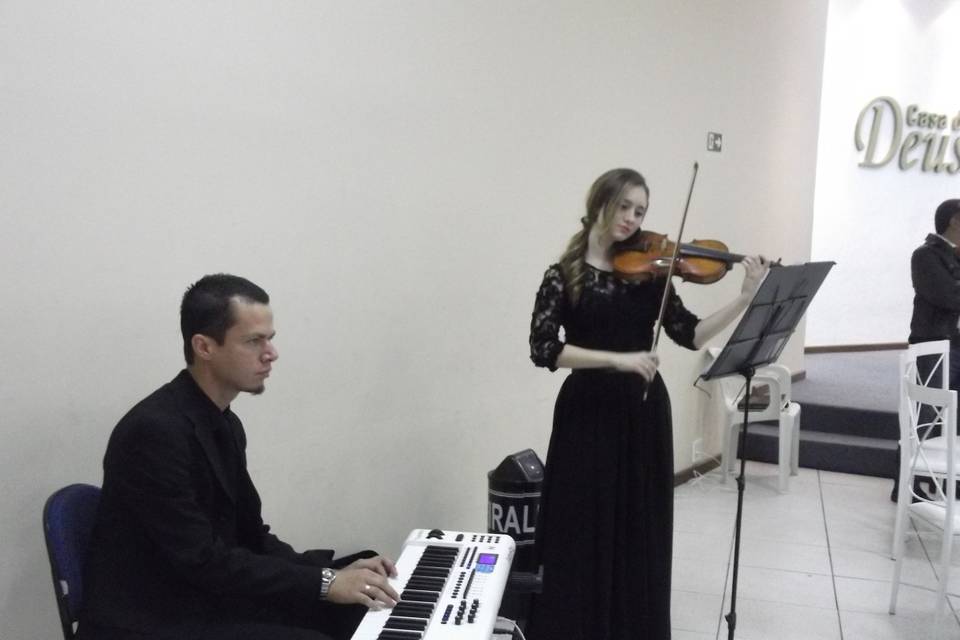 Teclado e violino