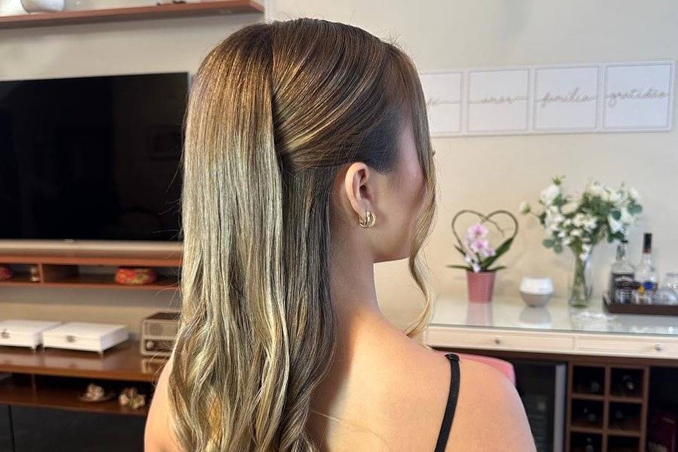 Semi preso elegante