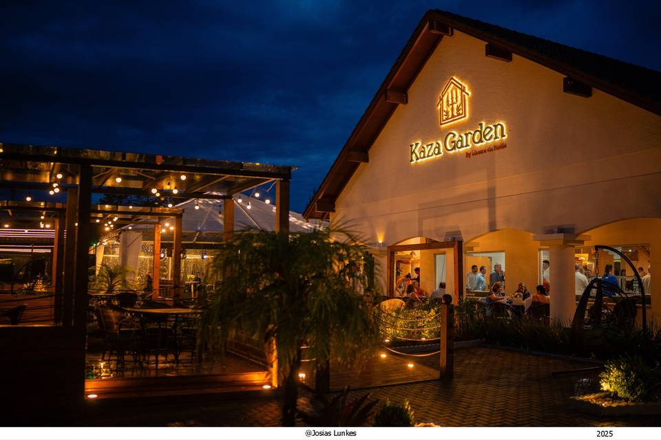 Kaze Garden - Arroio Teixeira