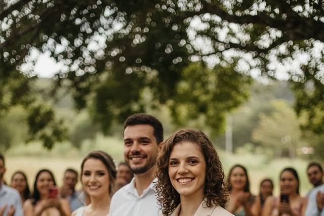 Equipe e noivos