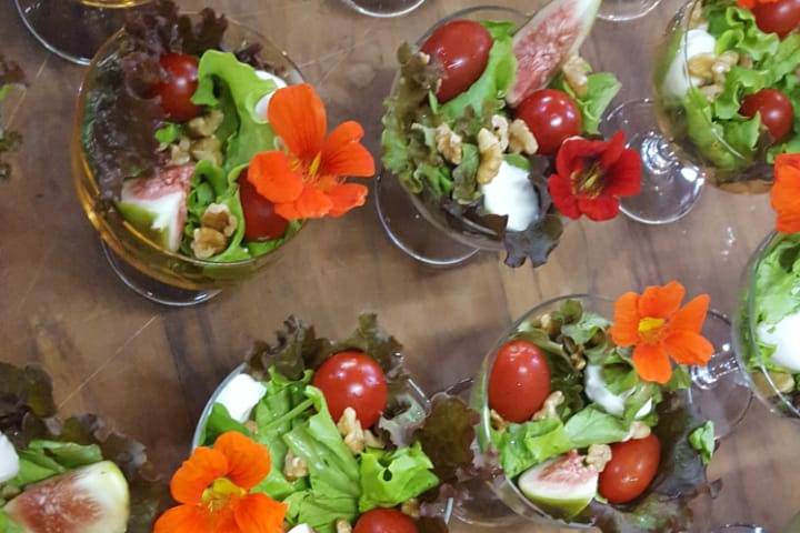 Saladas em taças individuais