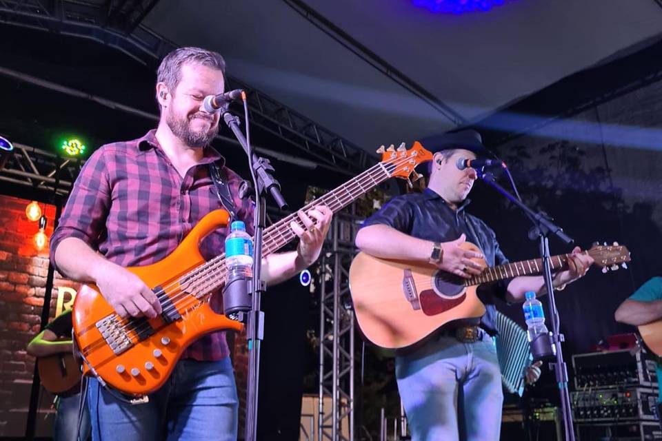 Banda Projeto Raízes