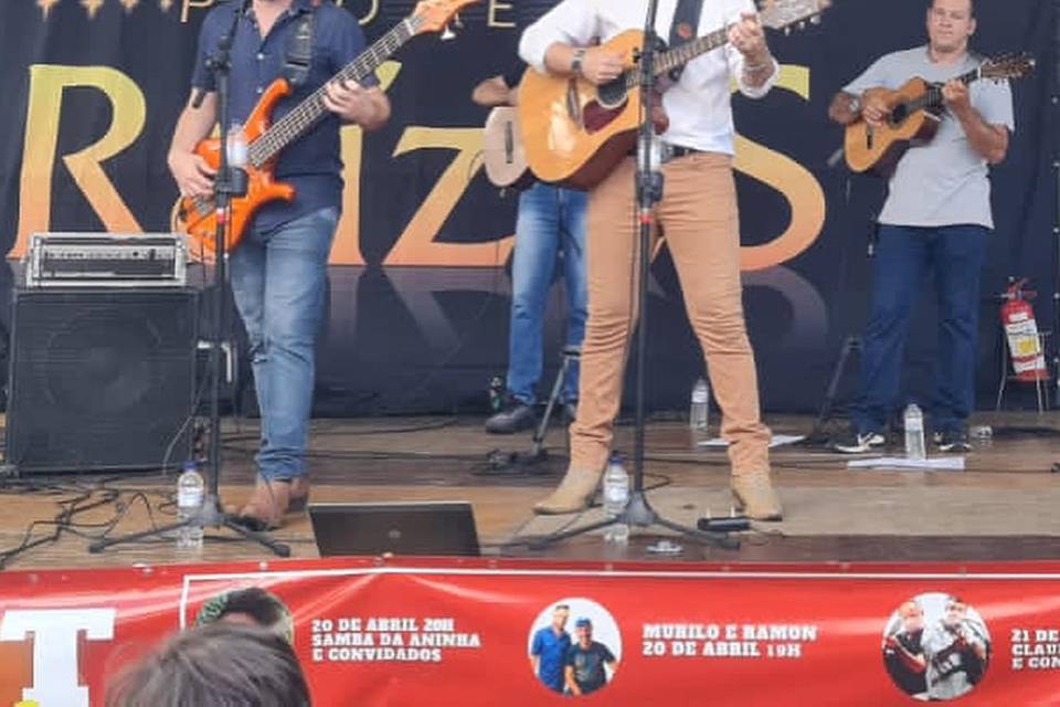 Banda Projeto Raízes