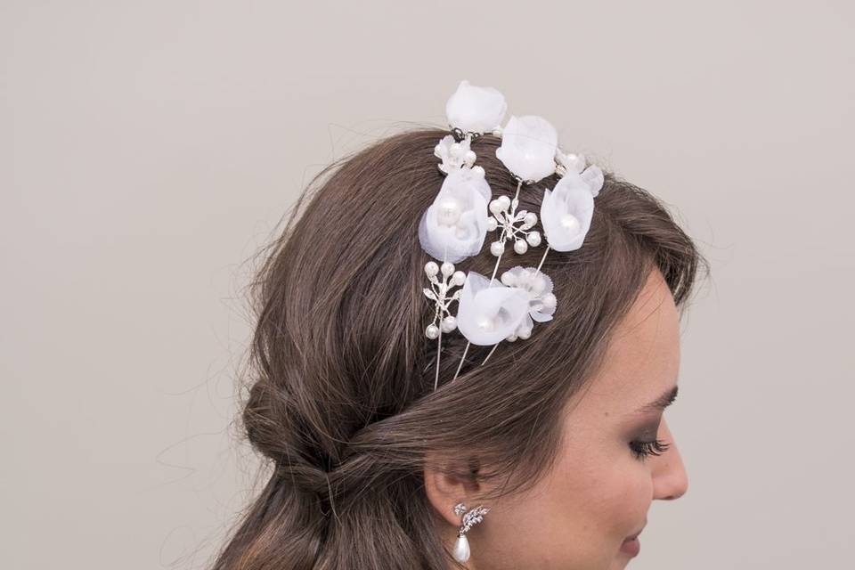 Tiara para daminhas e florista