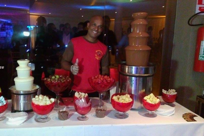 Lambuzando Eventos Cascatas de Chocolate